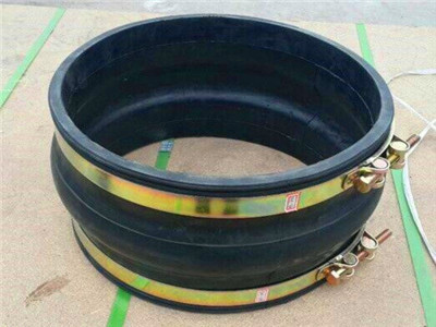 異徑卡箍式橡膠接頭的使用特點